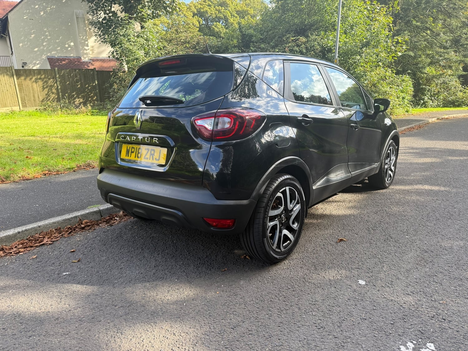 [ berth ]Renault Captur