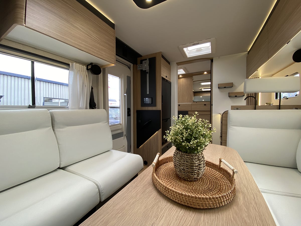 Pilote G690D Expression 2027 for sale - Motorhomes & Caravans in Newark