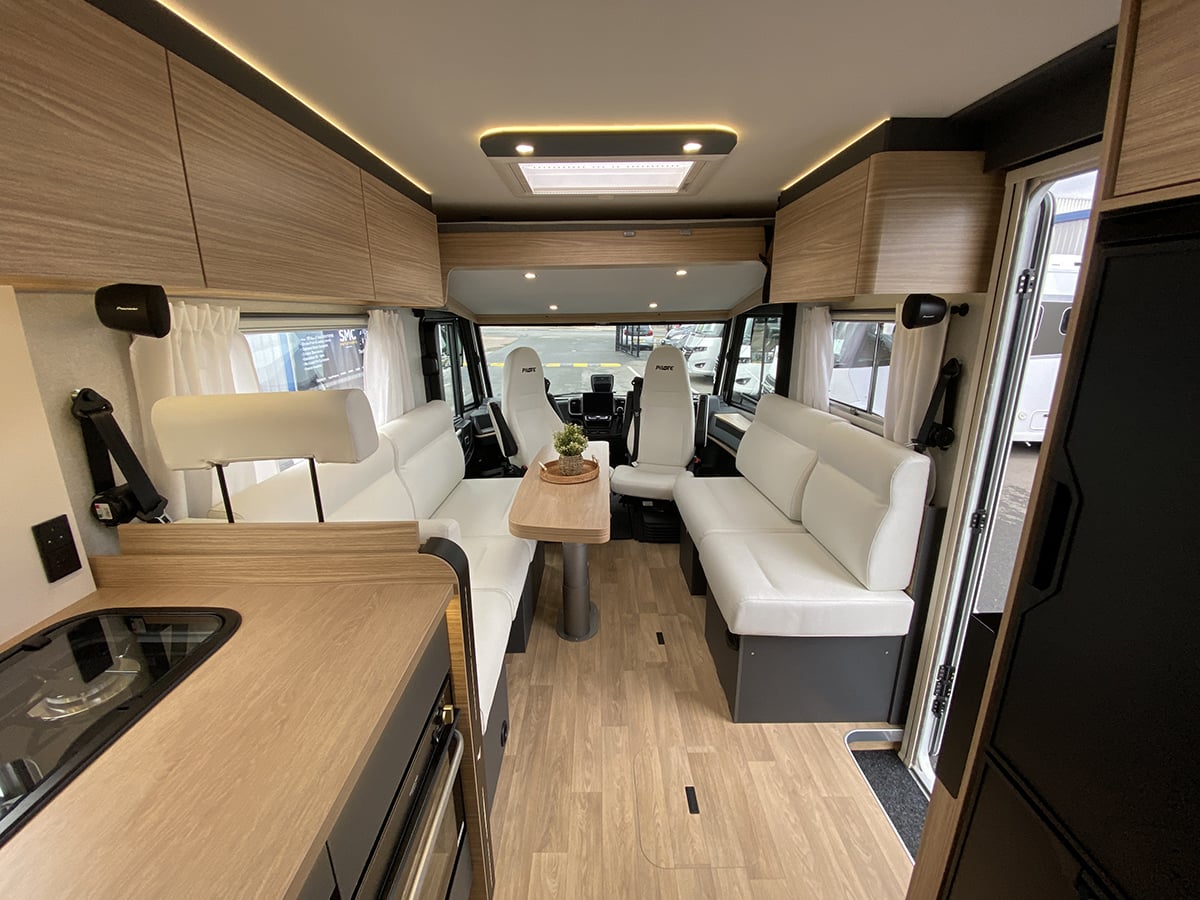 Pilote G690D Expression 2027 for sale - Motorhomes & Caravans