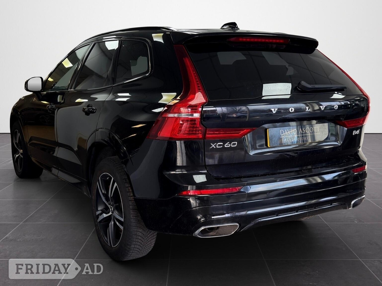 [ berth ]Volvo XC60