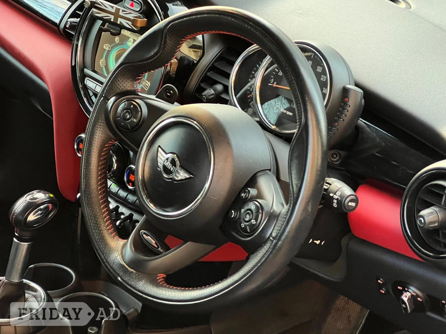 Mini Hatch 2016 - Cars