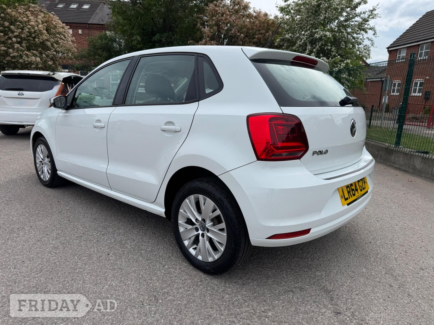 Volkswagen Polo 2014 - Cars in Leicester