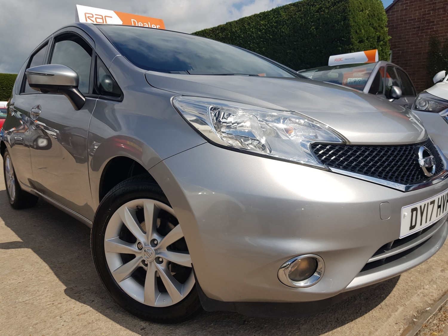[ berth ]Nissan Note
