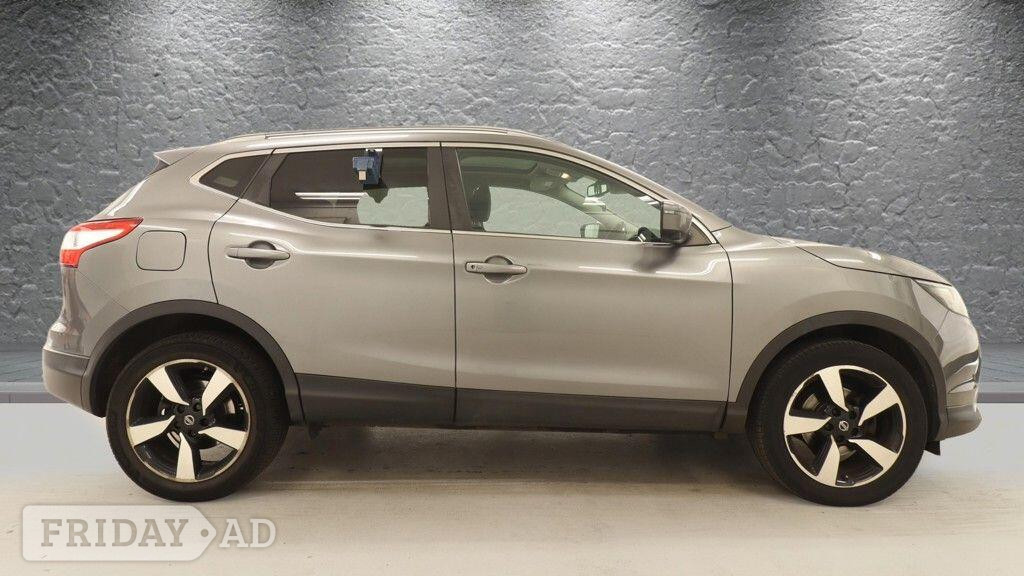 Nissan Qashqai 2016 - Cars in Birmingham