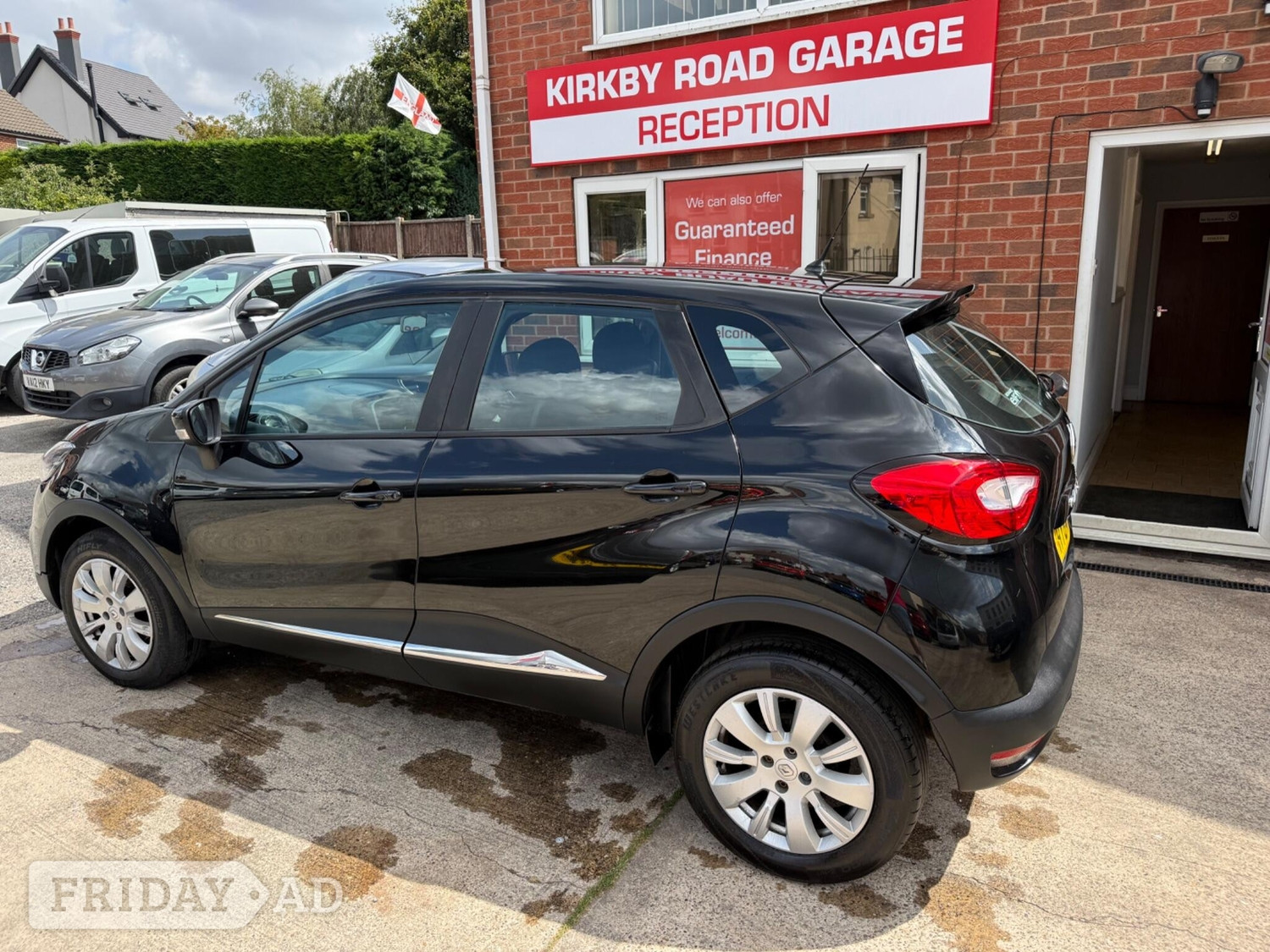 [ berth ]Renault Captur