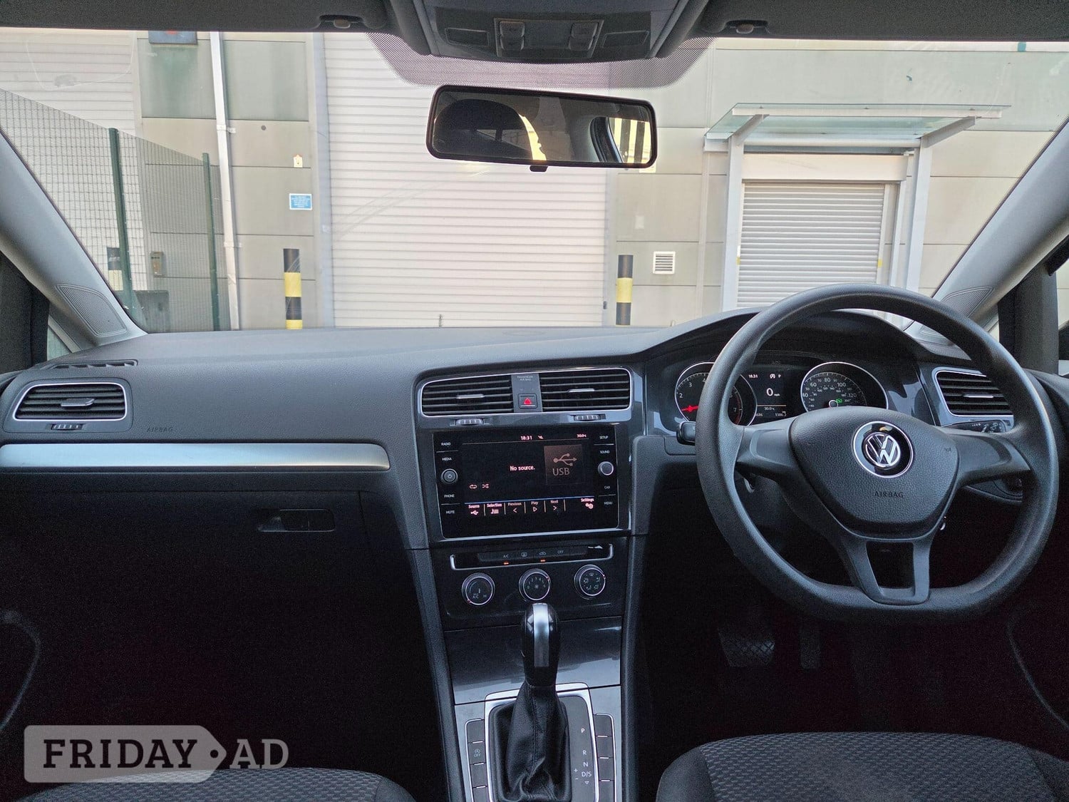 Volkswagen Golf 2018 - Cars in Slough