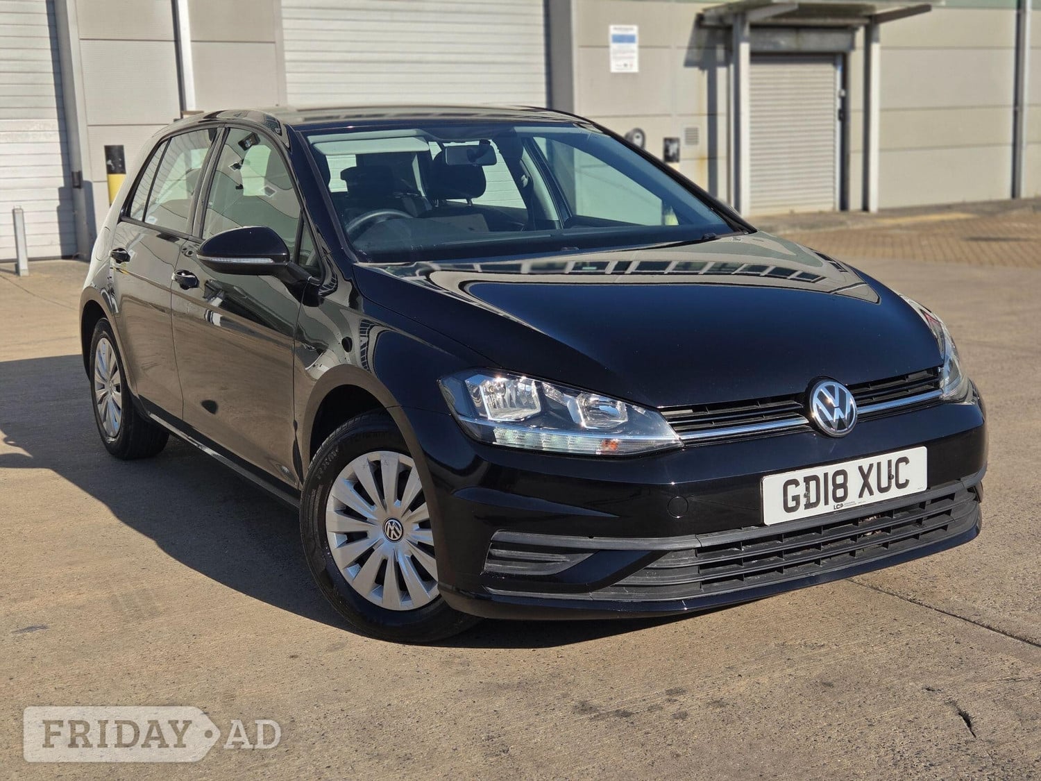 Volkswagen Golf 2018 - Cars