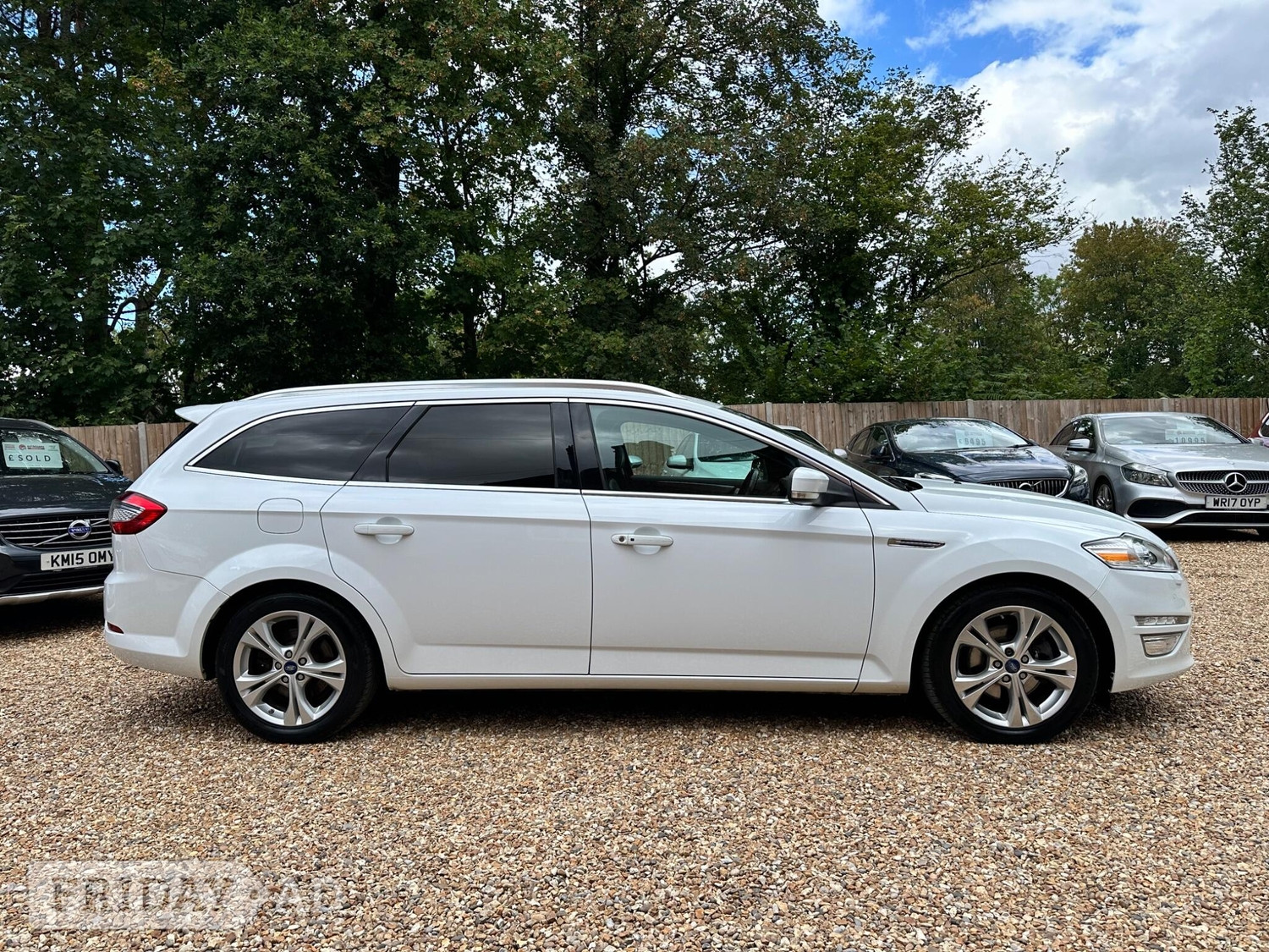 [ berth ]Ford Mondeo