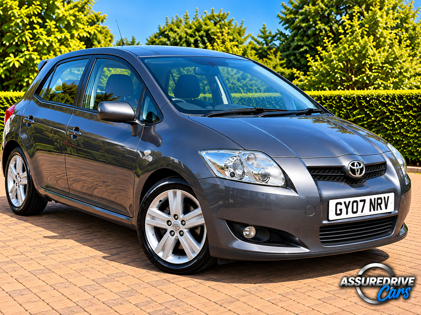 Toyota Auris Luton