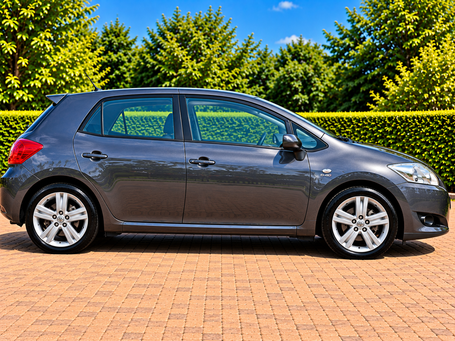 [ berth ]Toyota Auris