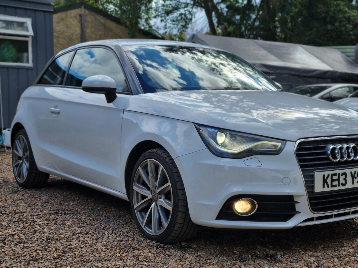 [ berth ]Audi A1