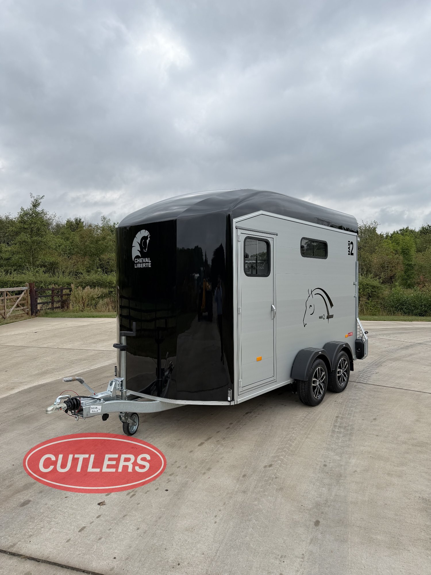 [ berth ]Cheval Liberte Maxi 2