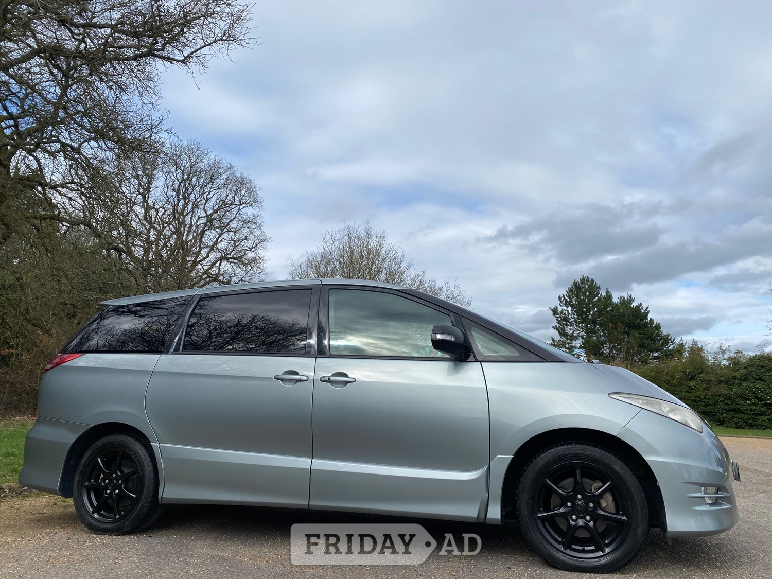 [ berth ]Toyota Estima
