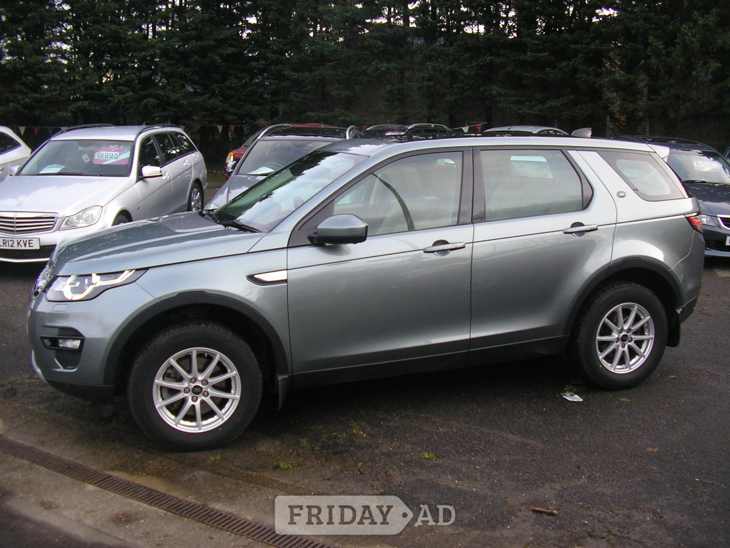 Land Rover Discovery Sport 2017 - Cars in Polegate