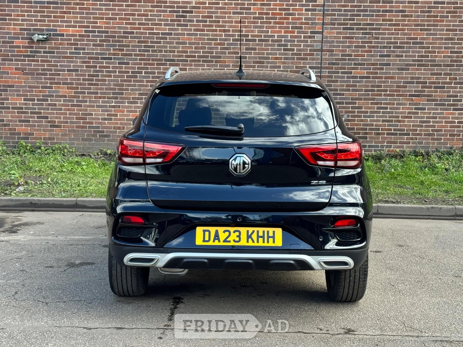 MG ZS 2023 - Cars