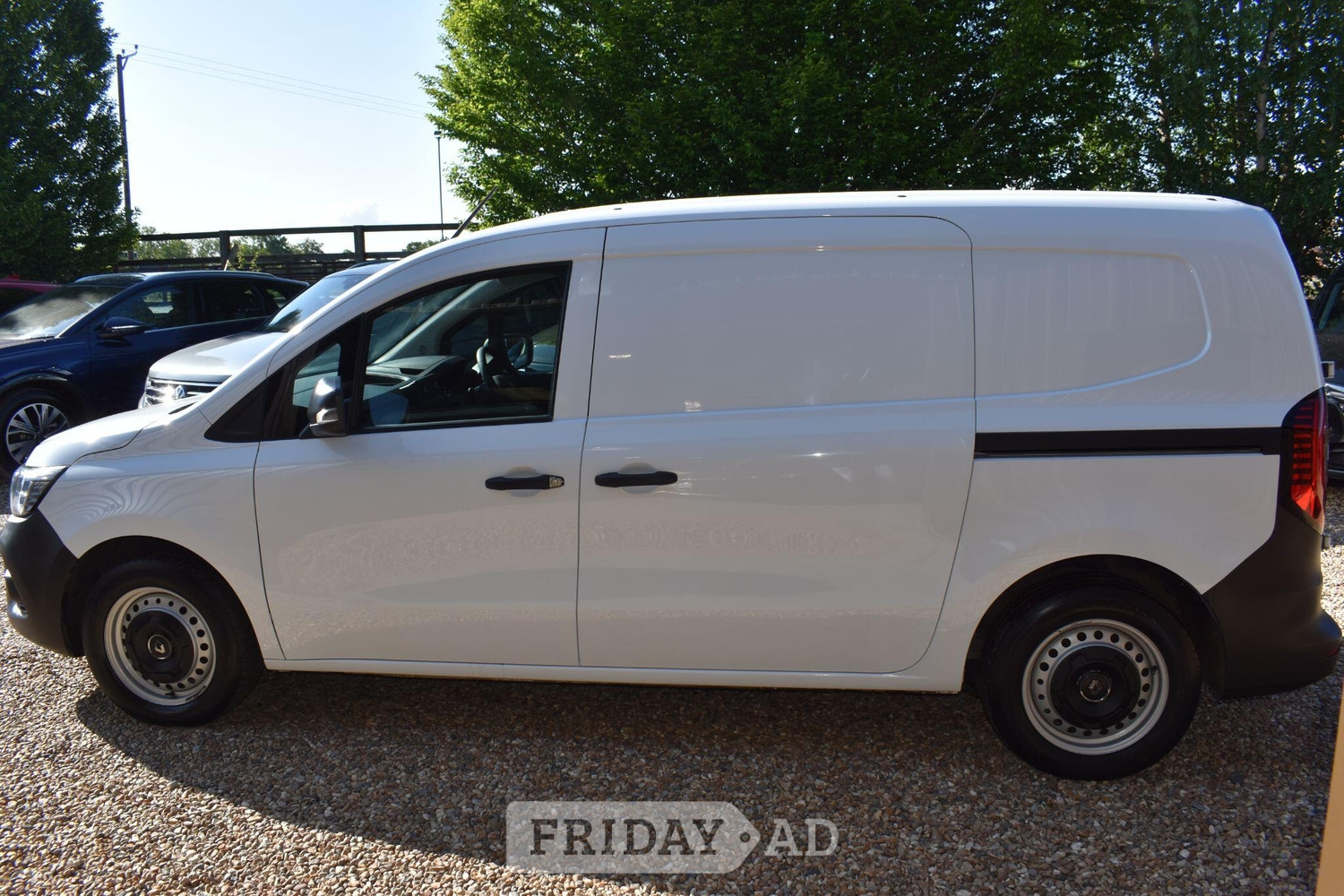 Renault Kangoo 2023 - Vans & Commercial Vehicles in Guildford