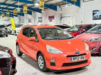 Toyota Aqua 2013