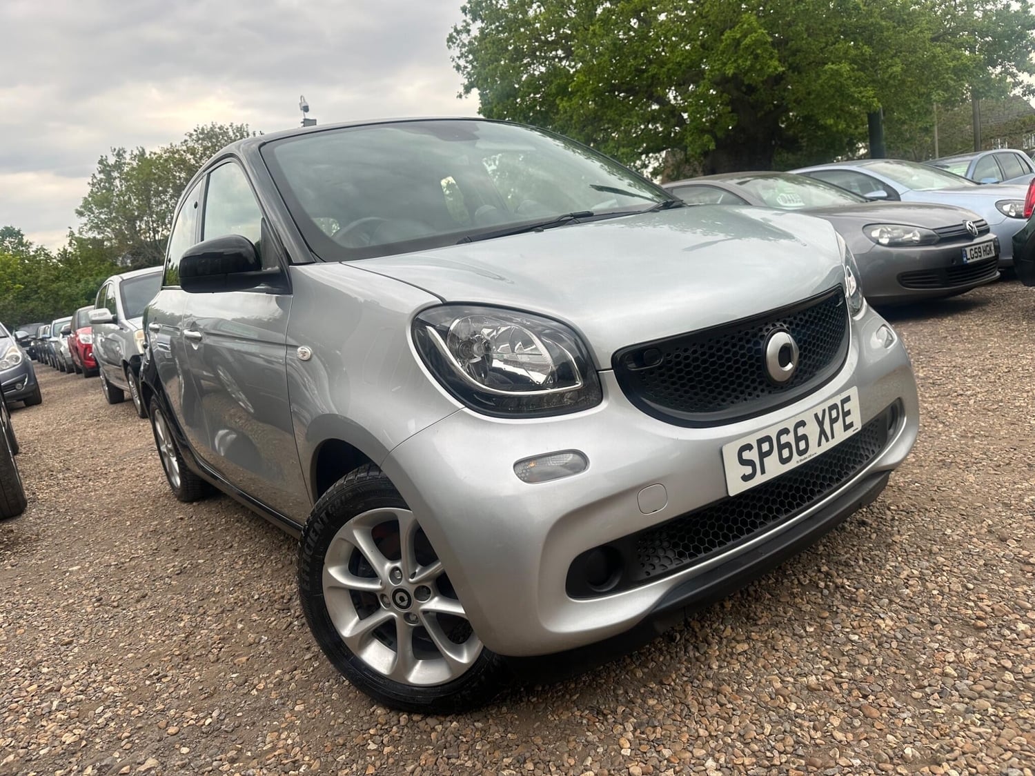 Smart ForFour 2016 - Cars