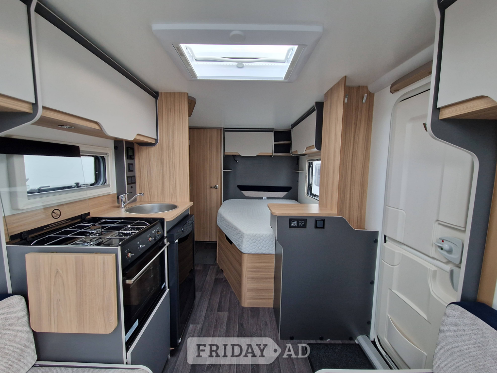 Bailey Discovery D4-4L Highbridge