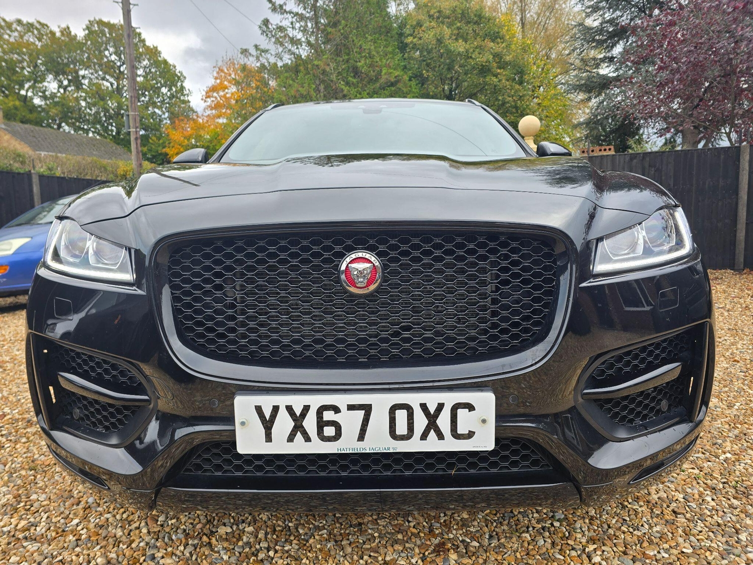 Jaguar F-Pace 2017 - Cars in Aldershot