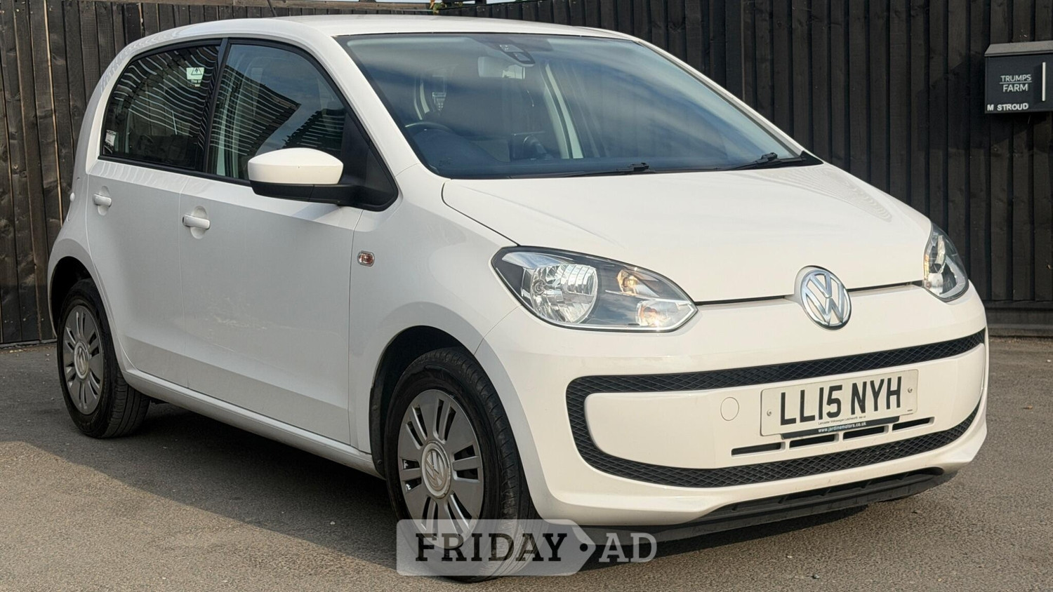 Volkswagen UP! 2015 - Cars