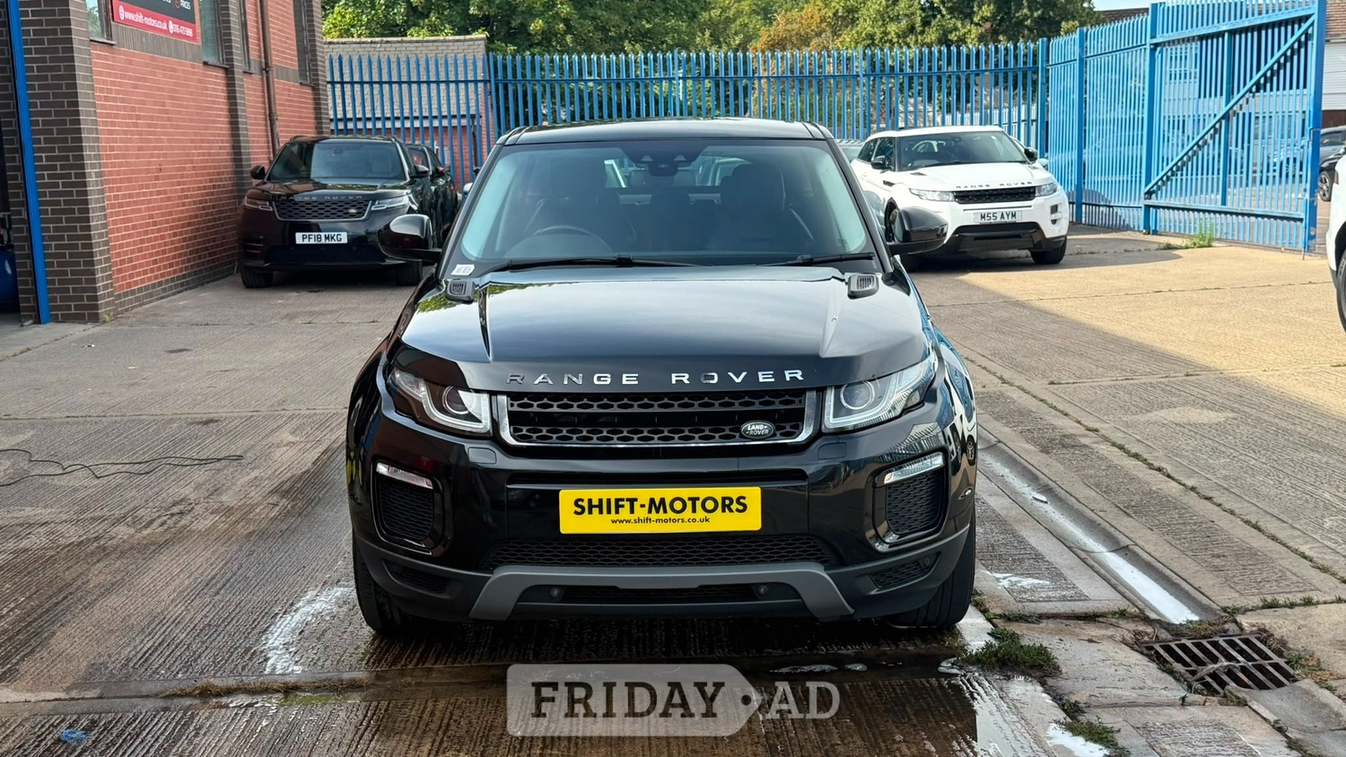 Land Rover Range Rover Evoque 2016 in Leicester