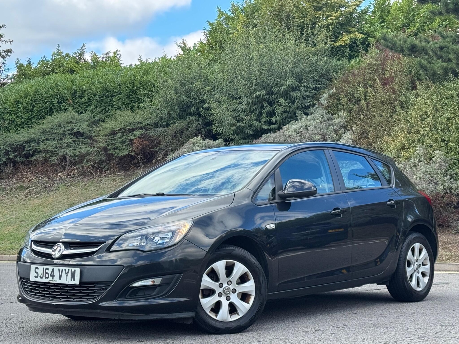 [ berth ]Vauxhall Astra