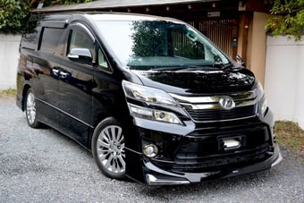 Toyota Vellfire 2014