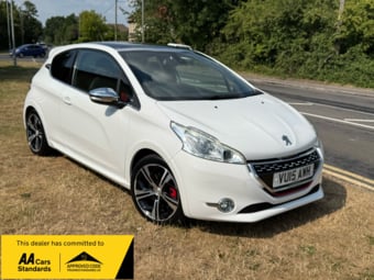 Peugeot 208 2015
