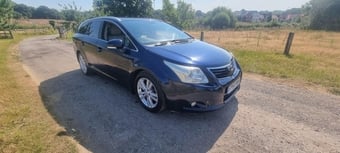 Toyota Avensis 2010