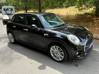 Mini Hatch 2016