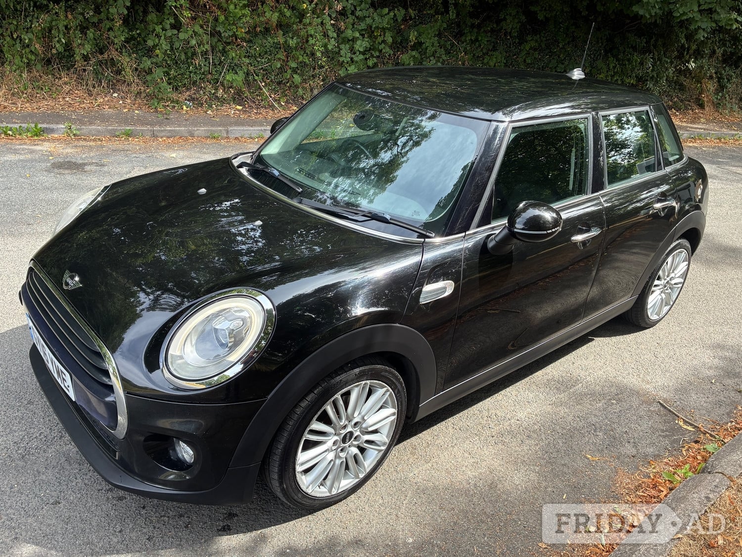 [ berth ]Mini Hatch