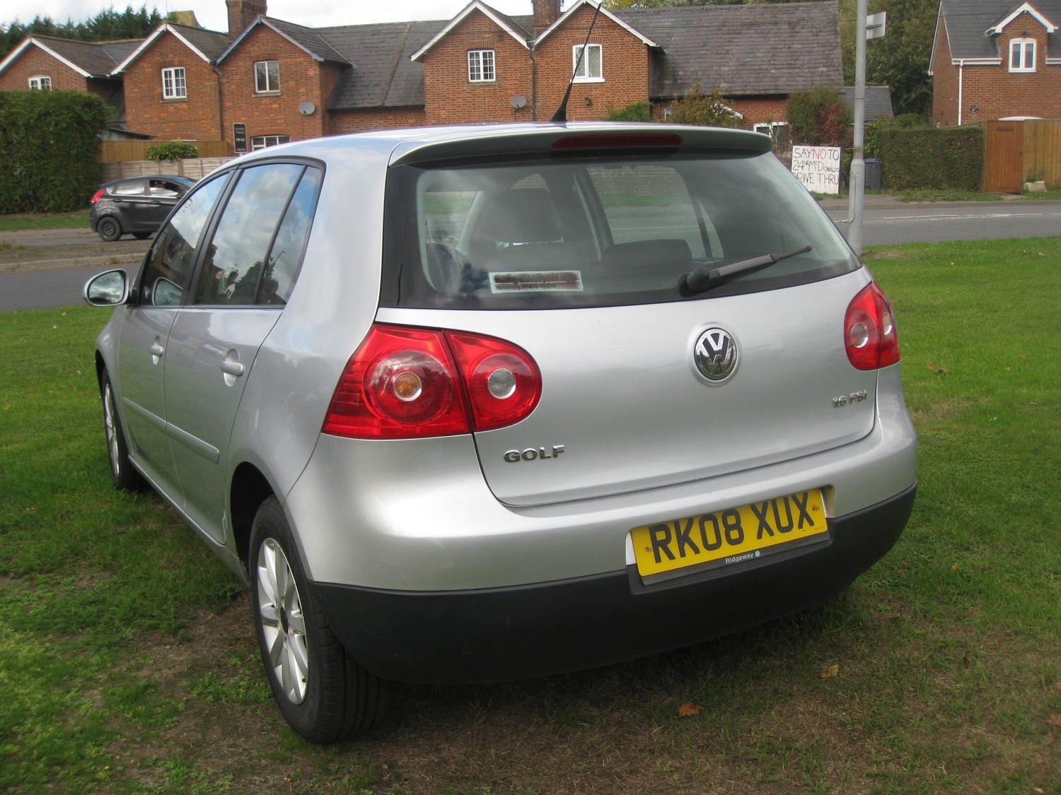 Volkswagen Golf 2008 - Cars