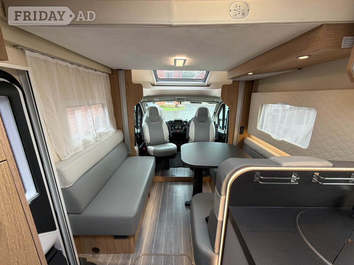 Roller Team T-Line 590 2021 - Motorhomes & Caravans in Paignton