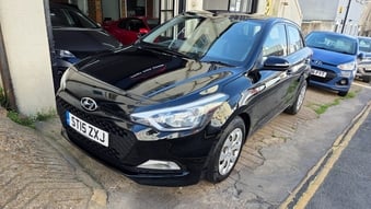 Hyundai i20 2015
