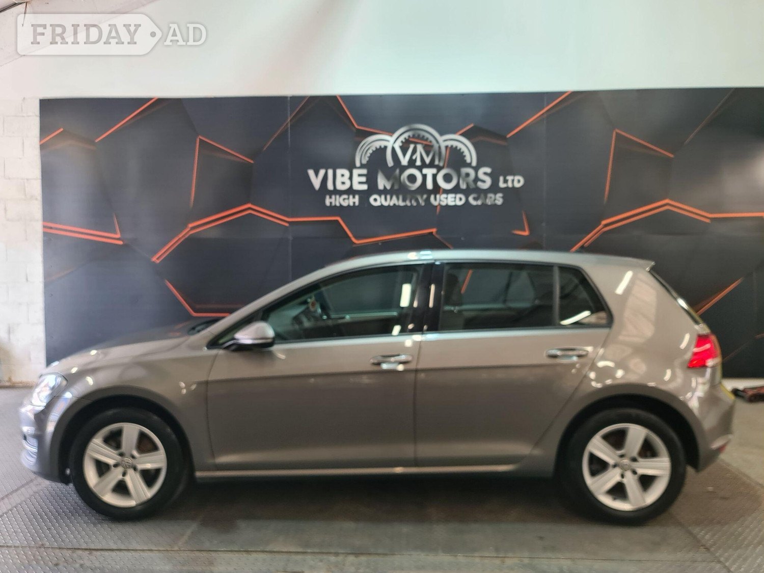 Volkswagen Golf 2016 - Cars