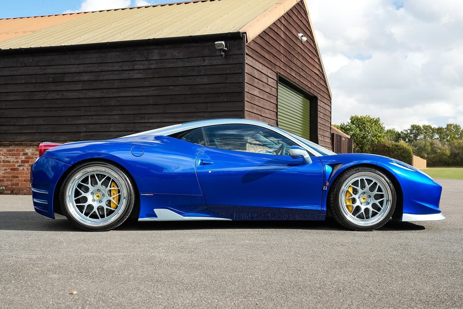 Ferrari 458 2011 - Cars in Wokingham