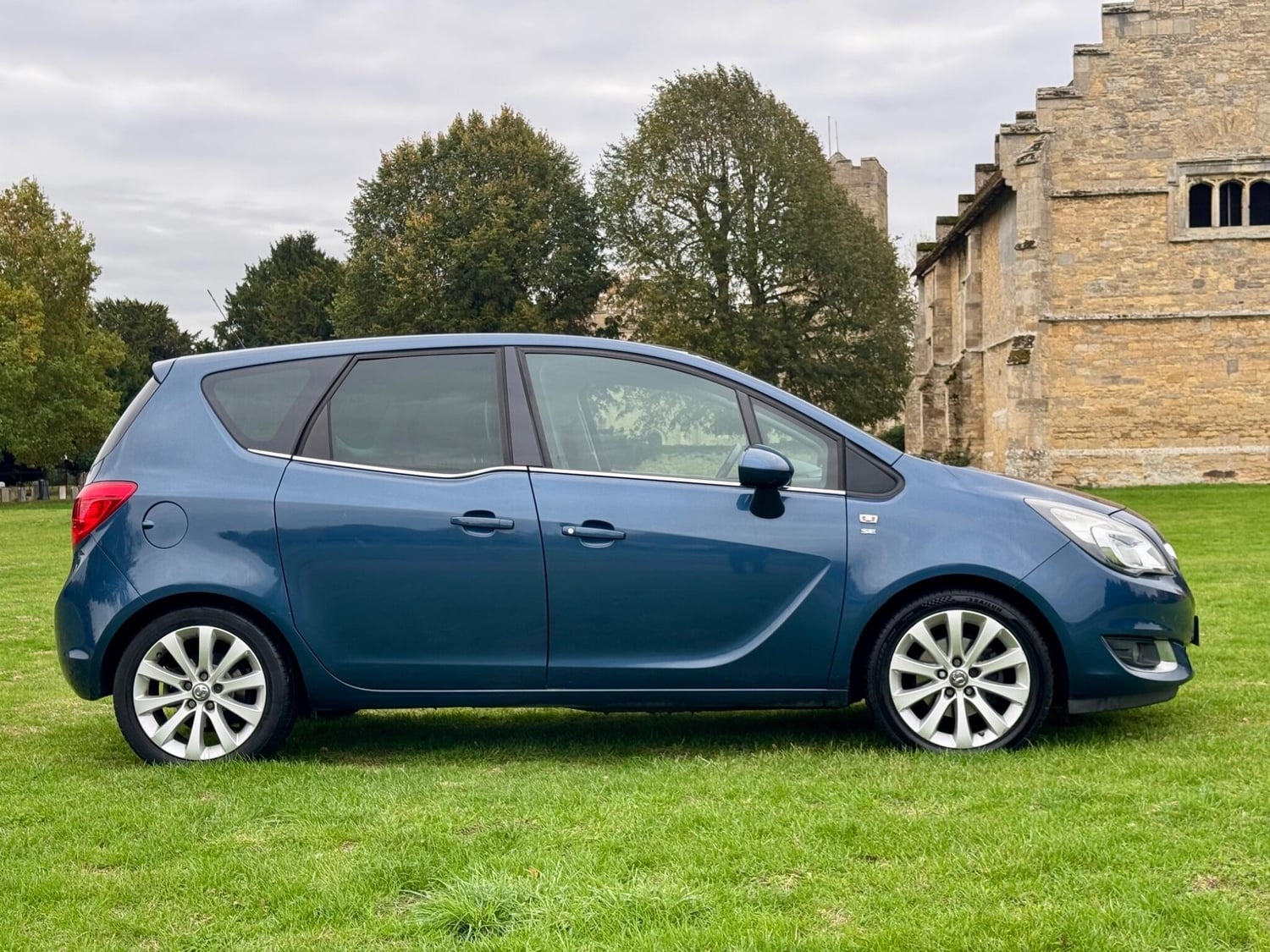 [ berth ]Vauxhall Meriva