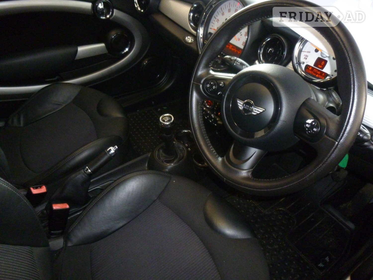 Mini Convertible 2010 - Cars in Waltham Forest