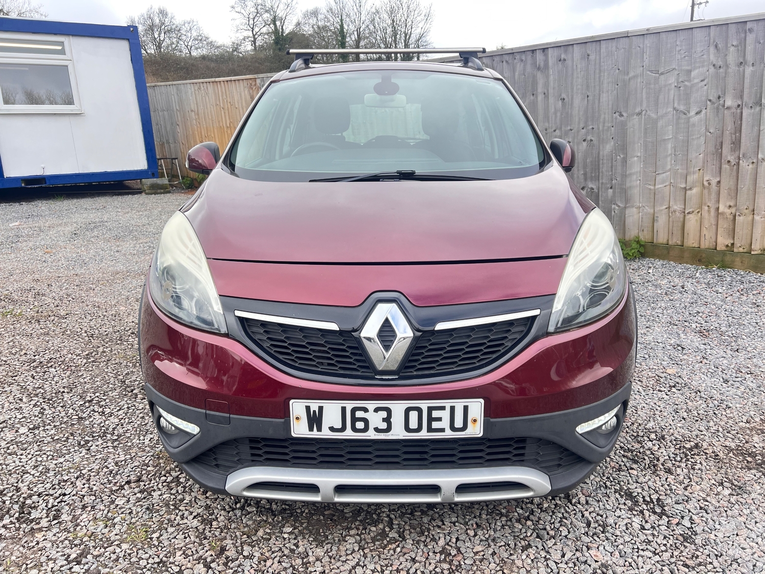 [ berth ]Renault Scenic XMOD