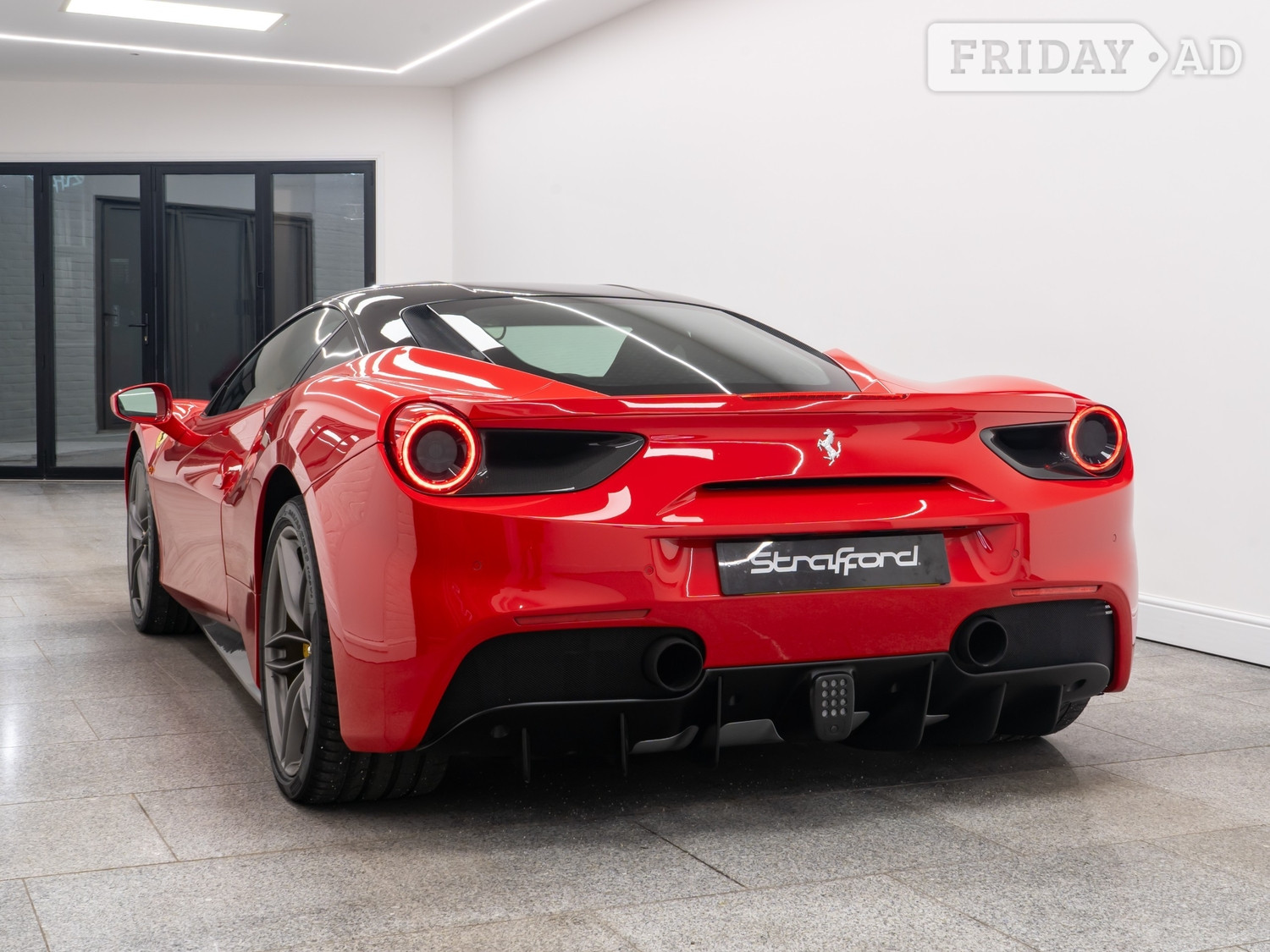 [ berth ]Ferrari 488