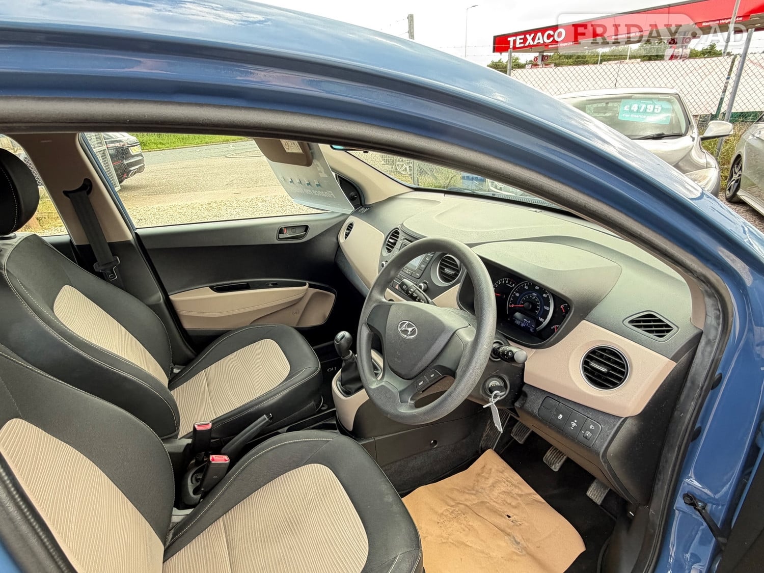[ berth ]Hyundai i10