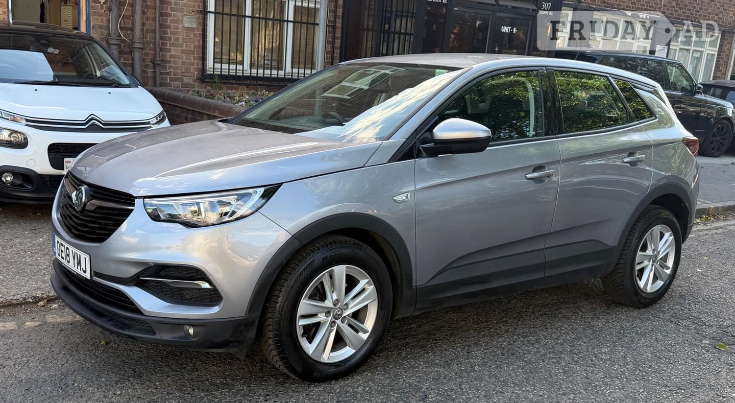 Vauxhall Grandland X 2018 - Cars in Willesden