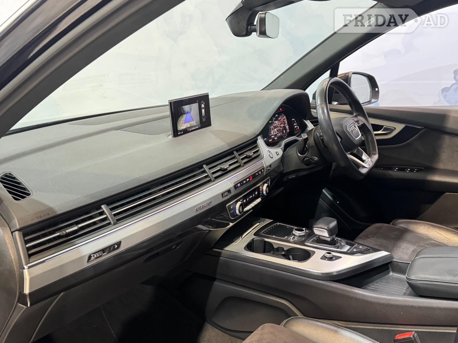 Audi Q7 2018 - Cars in Uxbridge