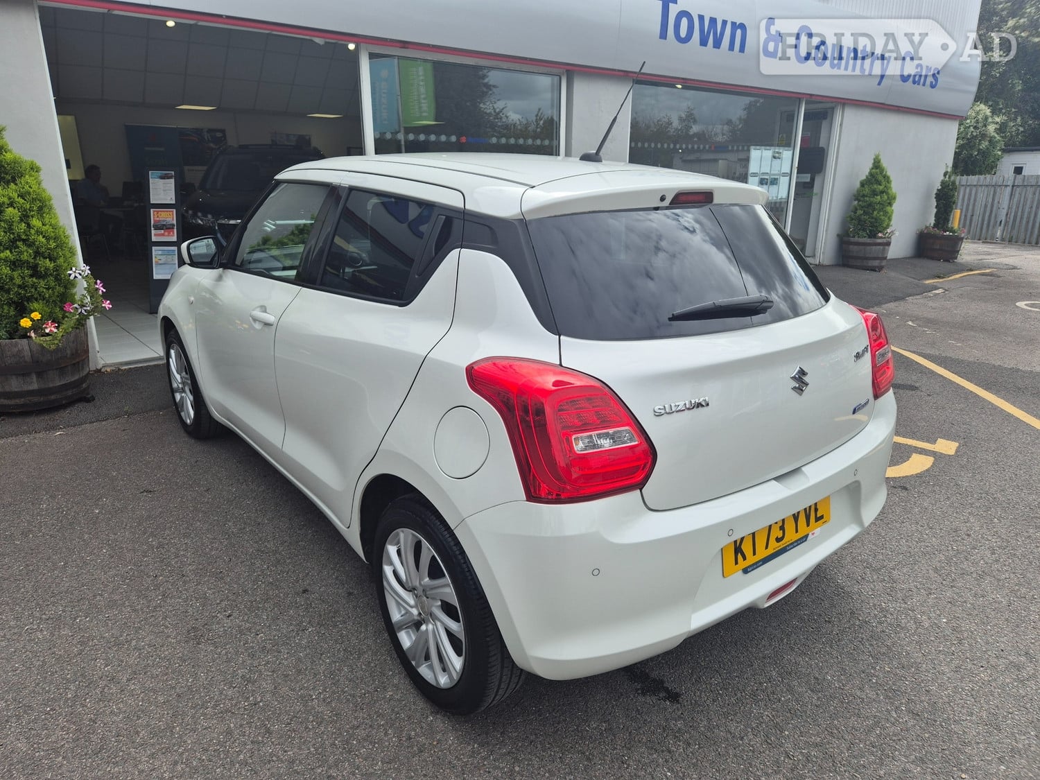 Suzuki Swift 2023 - Cars in Aldershot