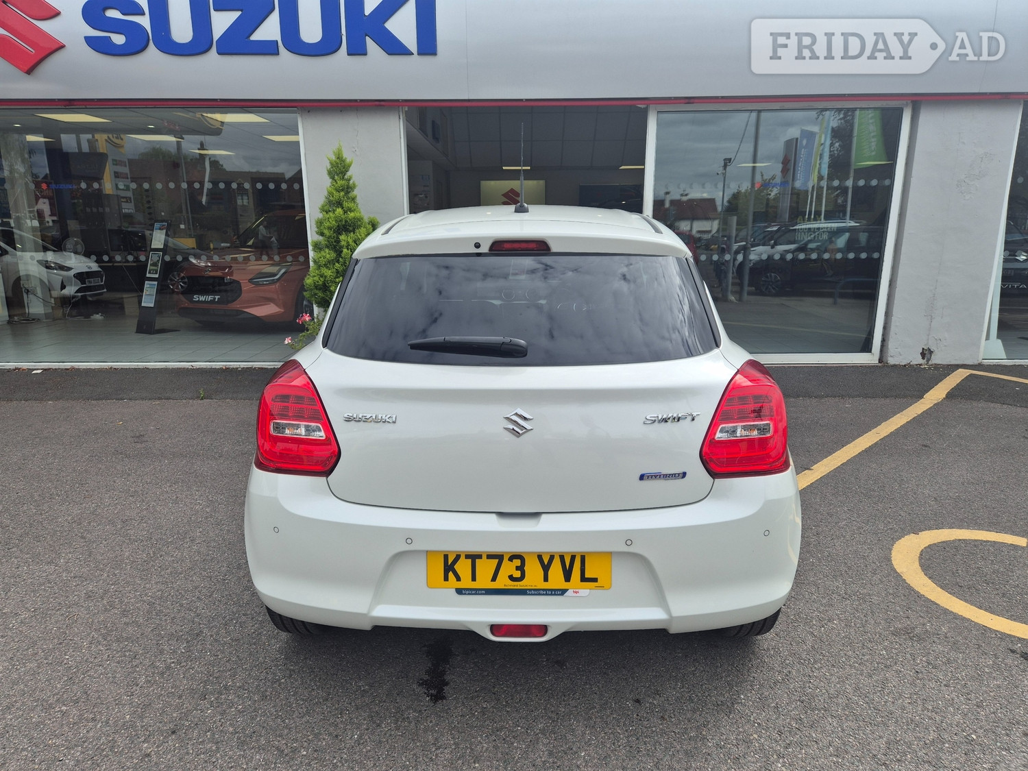 Suzuki Swift 2023 - Cars