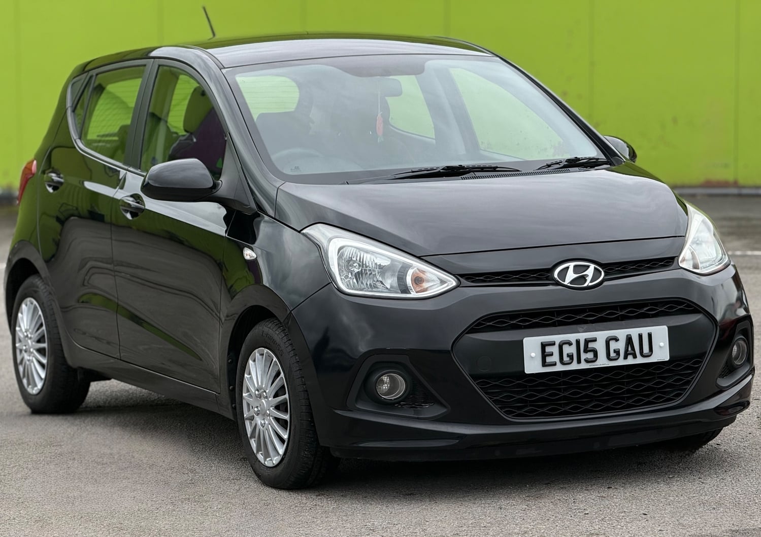 Hyundai i10 2015 in Leeds