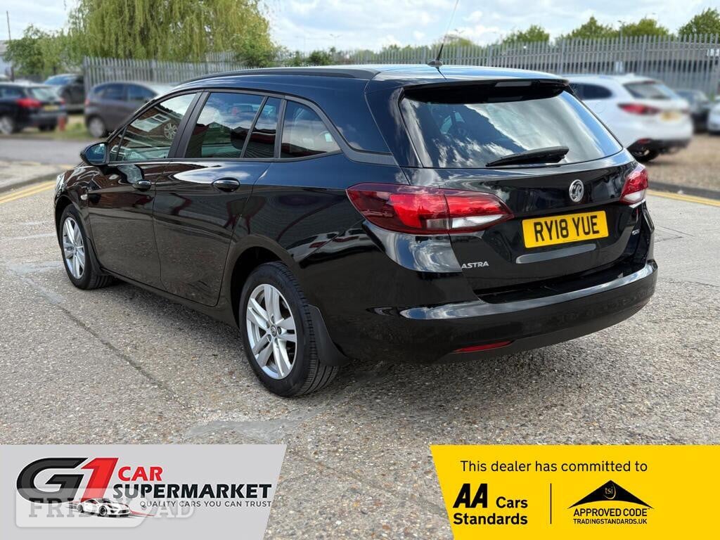 Vauxhall Astra 2018 - Cars in Leighton Buzzard