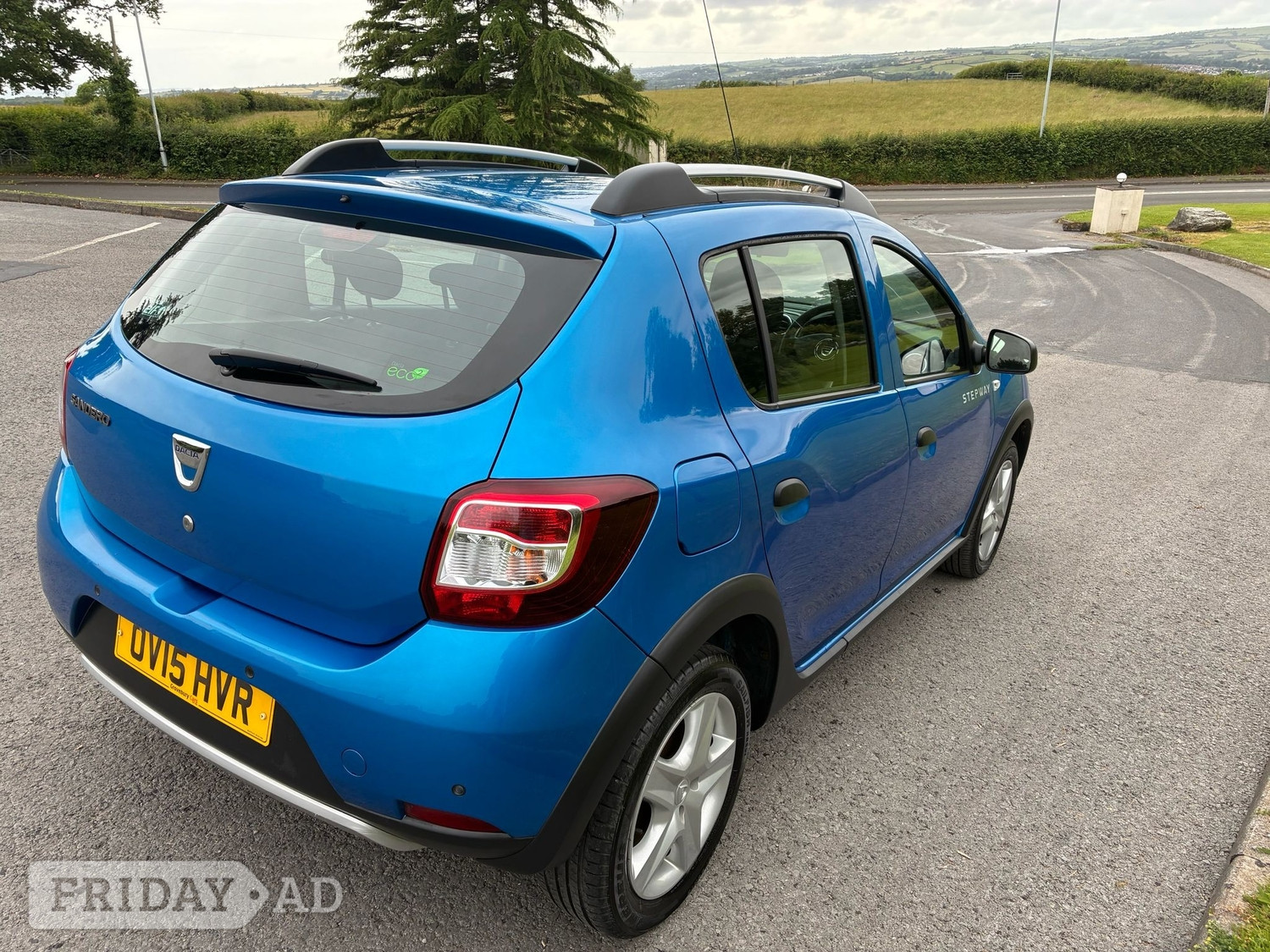 [ berth ]Dacia Sandero Stepway