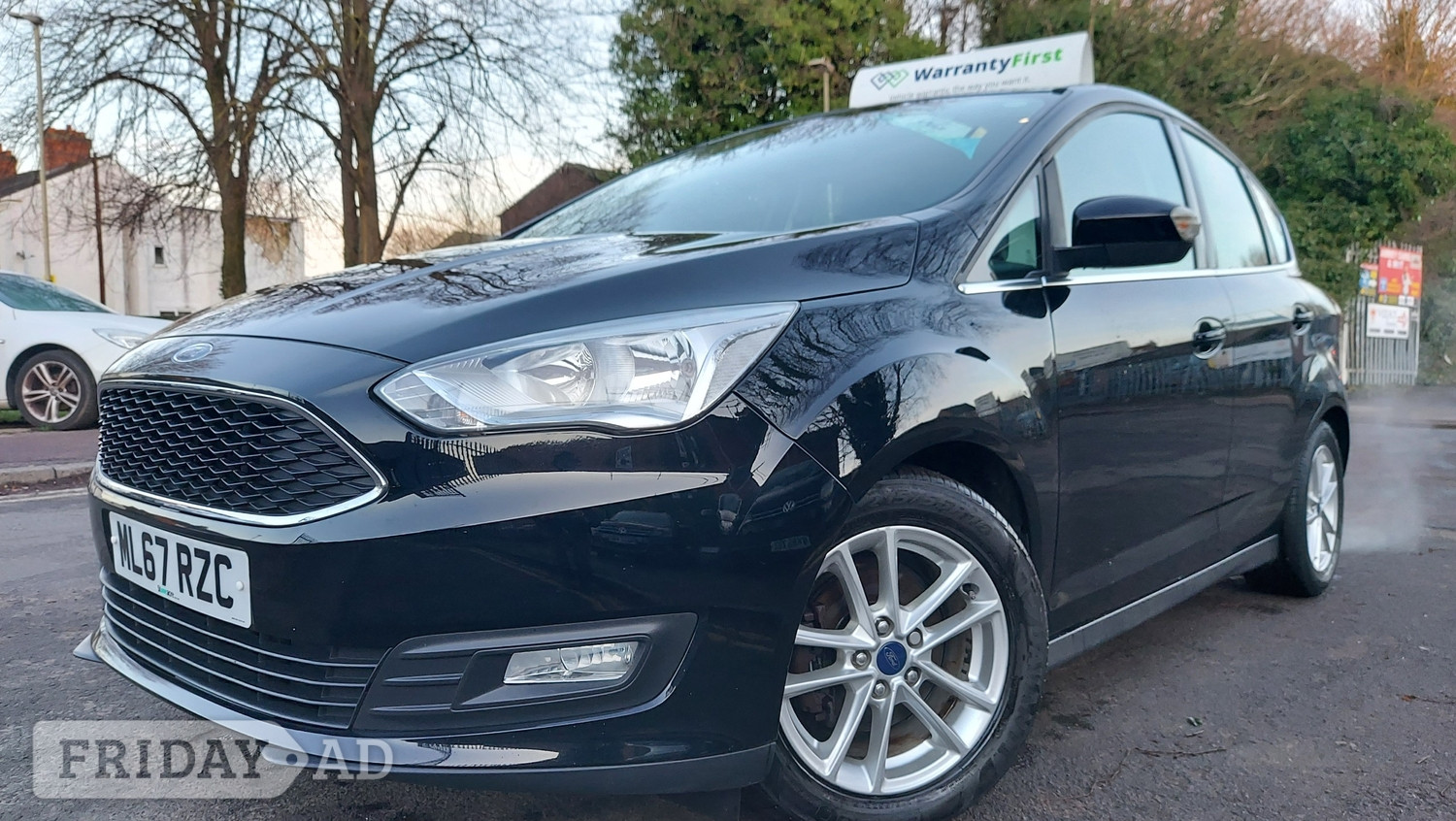[ berth ]Ford C-MAX